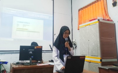 WORKSHOP GURU: OPTIMALISASI PENGGUNAAN TEKNOLOGI AI DALAM IMPLEMENTASI KURIKULUM MERDEKA (IKM)